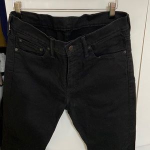LIKE NEW Men’s Levi Jeans